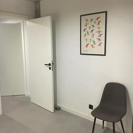 Industrialna Piwnica Apartment *